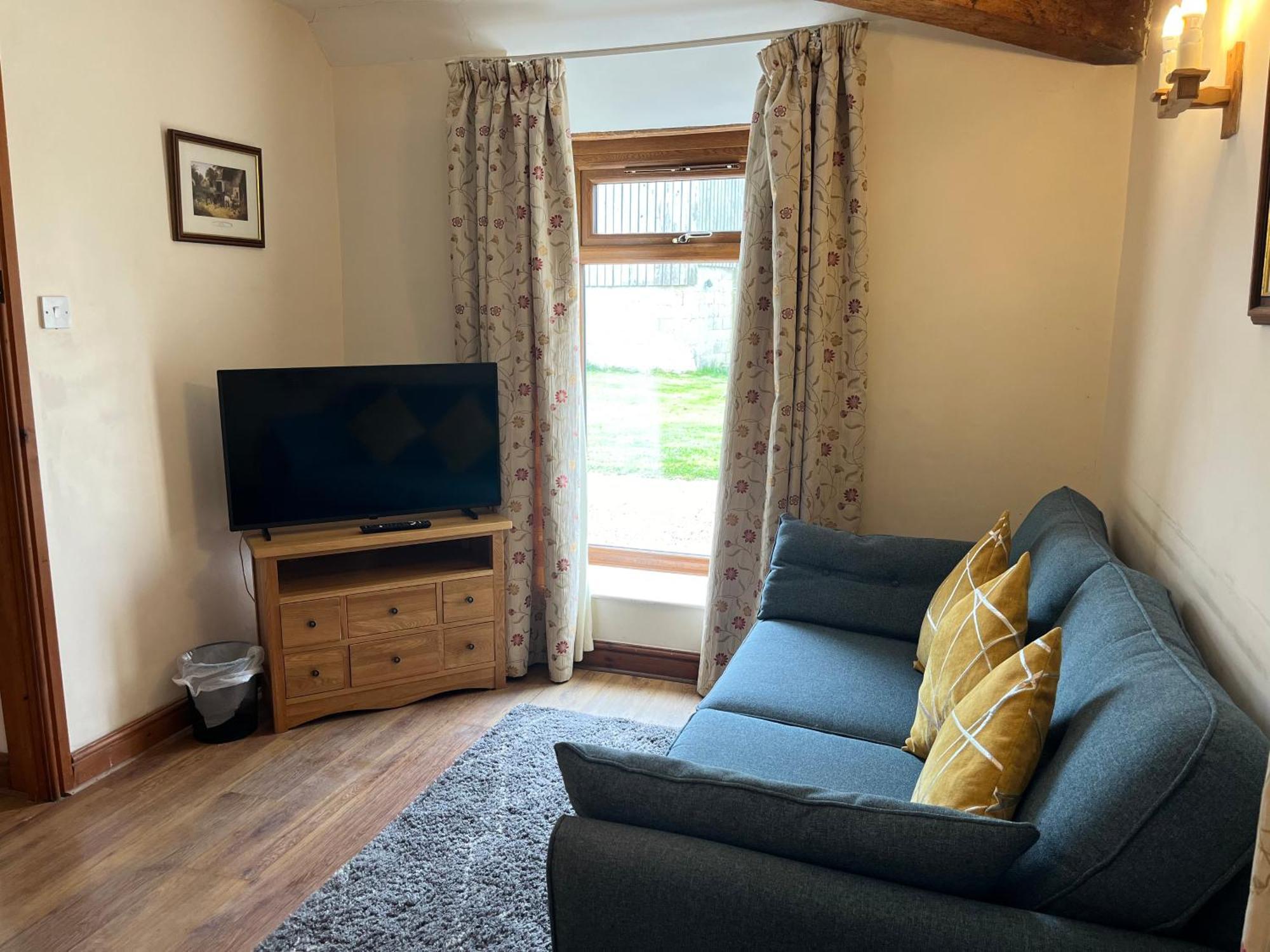 Tupenny Cottage, Old Mill Farm, Cotswold Water Park Cirencester Eksteriør bilde